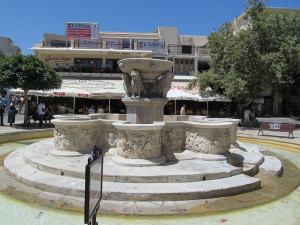 Creta giugno 2012 - Piazza Morosini a Hiraklion
