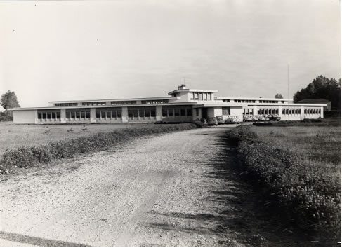 1965: il nuovo edificio della Scuola Media