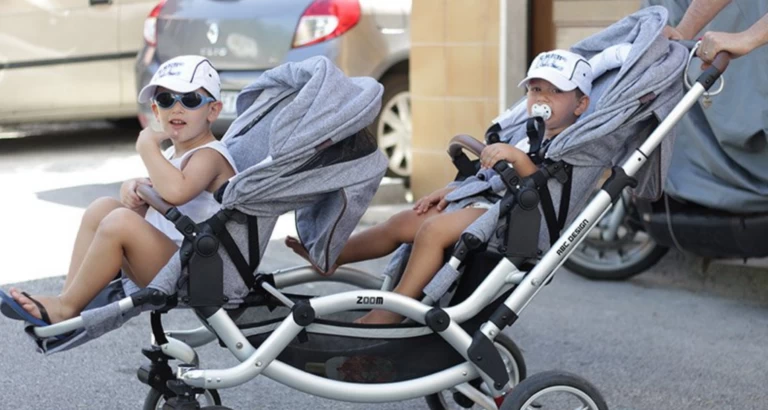 Passeggino gemellare leggero