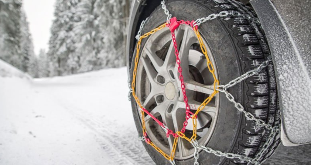 Cerchi le catene da neve perfette per le tue gomme 22555 R18 Ecco una guida completa! Migliori catene da neve 225/55 R18